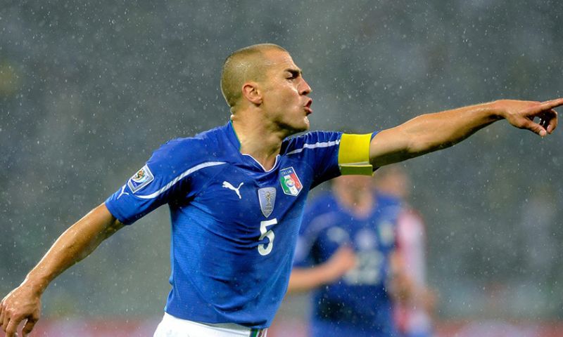 Ai là cầu thủ chạy cánh trái tốt nhất lịch sử bóng đá?