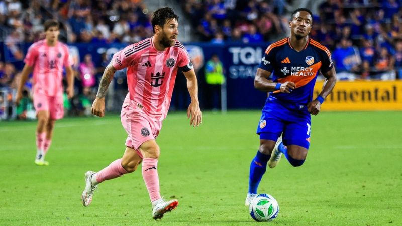 Vai trò quan trọng của hậu vệ là gì trong đội hình thi đấu